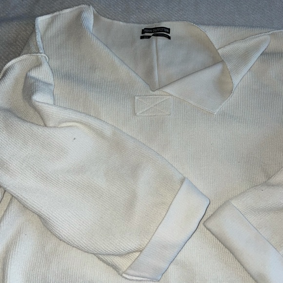 Sweatshirt with wide sleeves - Picture 1 of 2